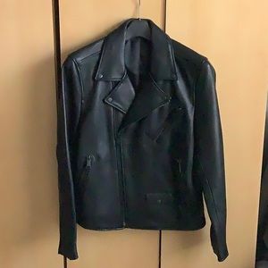 H&M Premium Quality real Leather.  Biker Style Jacket.   Size Large.  Black.